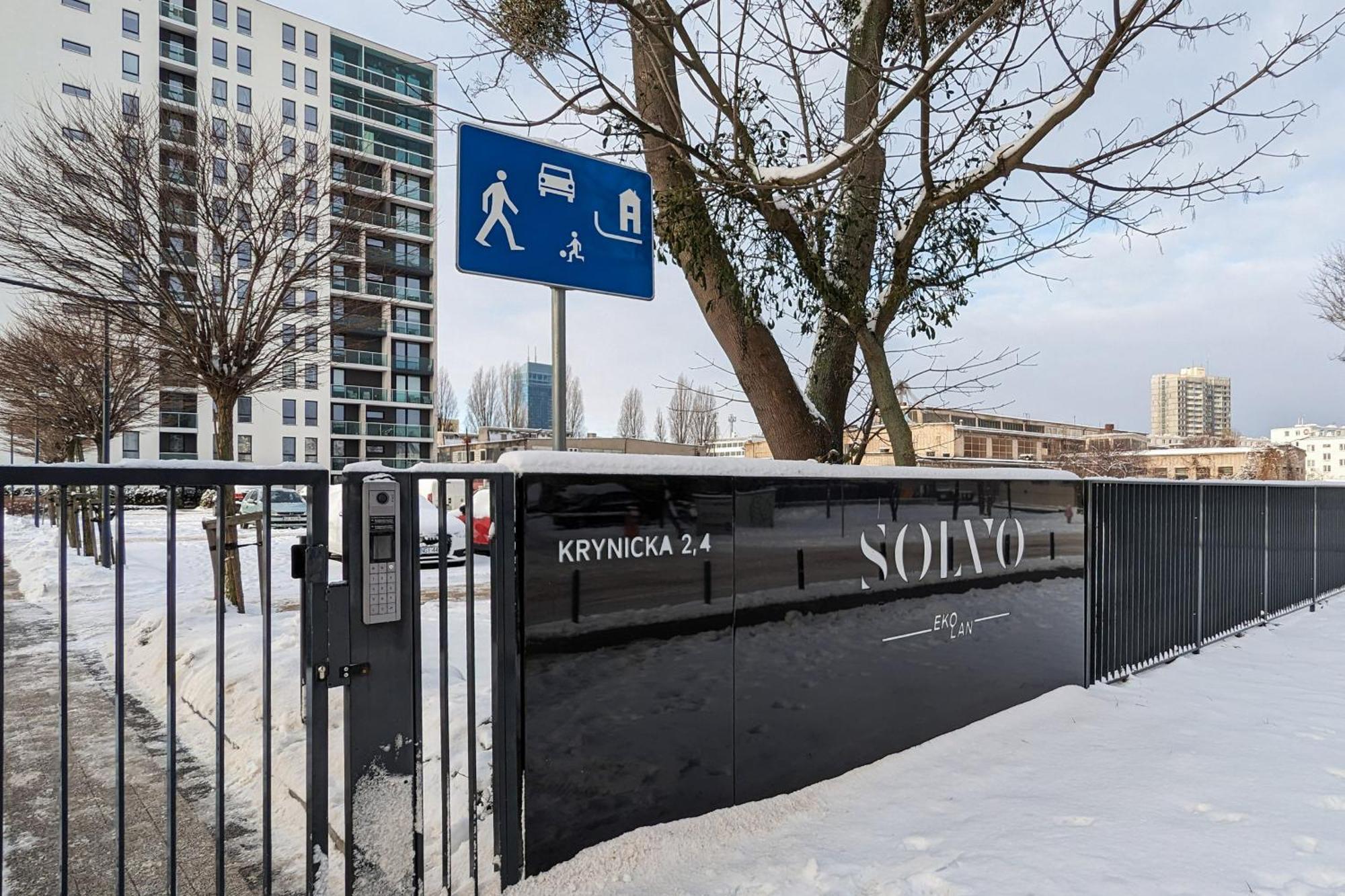 Solvo Apartment With Balcony & Parking Gdansk Przymorze By Noclegi Renters ภายนอก รูปภาพ